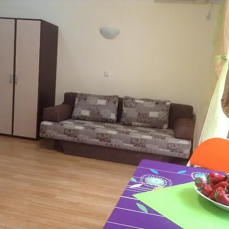 شقة Studio Mirazh نيسيبار